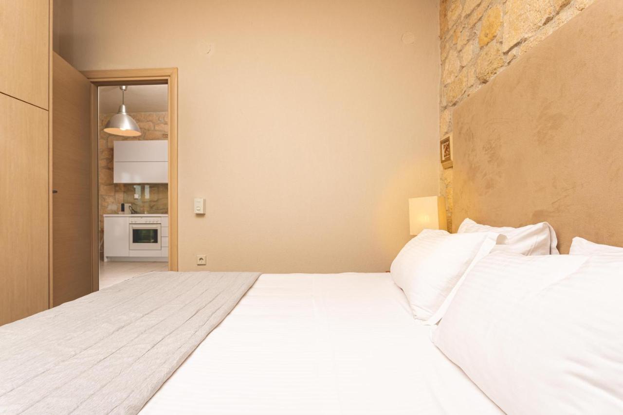 Pure White Suite Elani Siviri Extérieur photo