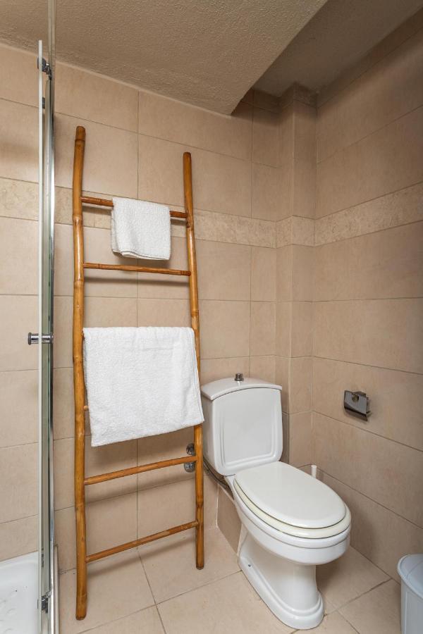 Pure White Suite Elani Siviri Extérieur photo